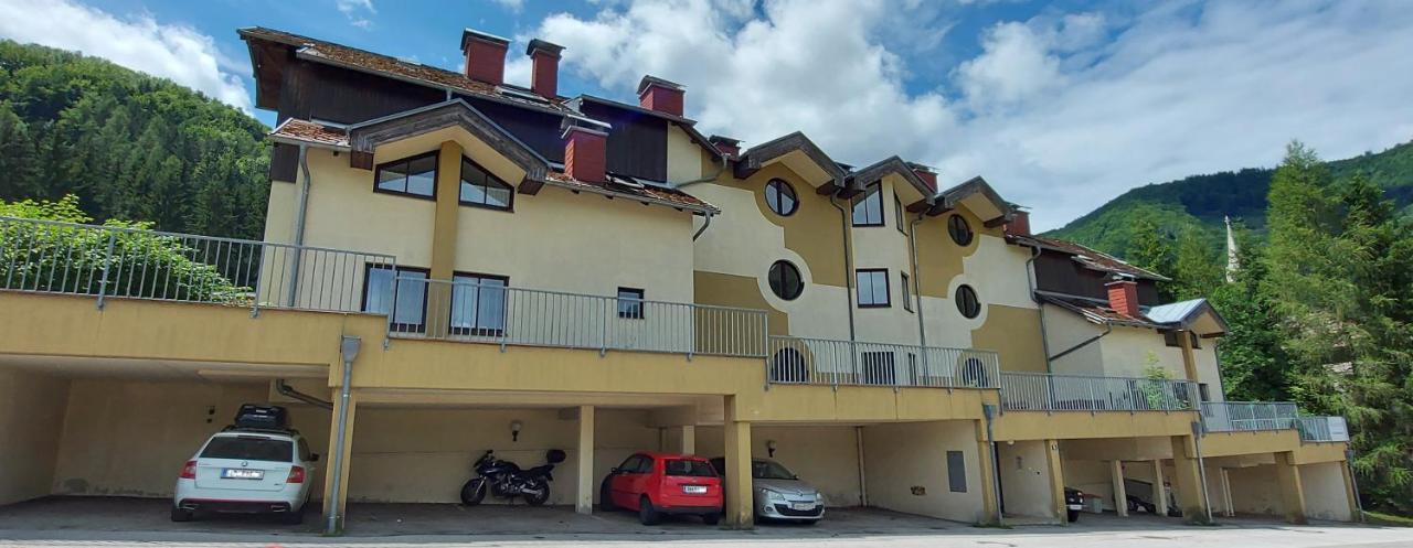 Ferienwohnung Bergspass Gaming Buitenkant foto